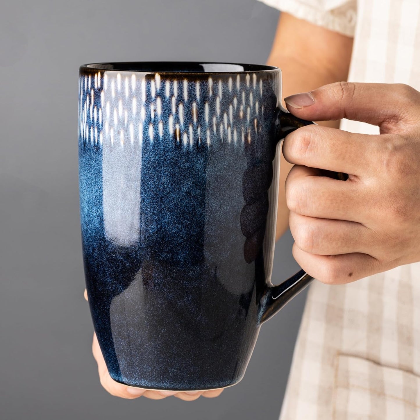 22oz Large Ceramic Coffee Mug, Handmade Gradient Blue Glaze Tall Stoneware Cup for Coffee, Tea, Milk, Hot Chocolate, Office and Home